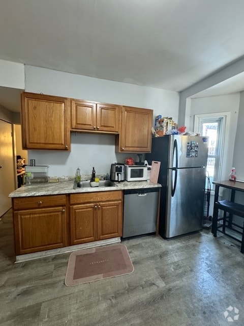 Building Photo - 6 Langdon St Unit 2 Rental