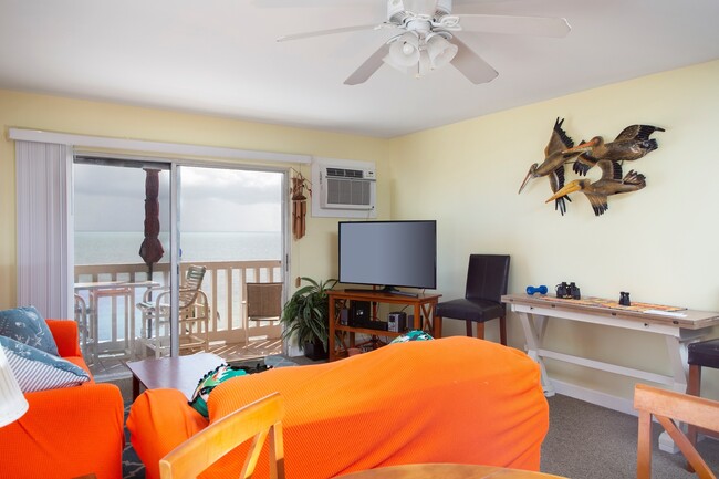 Photo - 1 Bedroom 1 Bathroom Furnished Direct Ocean View Condo: Lease dates  April 15 through November 30