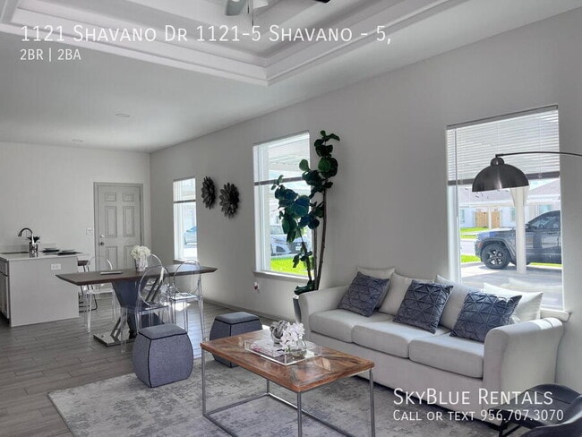 Photo - 1121 Shavano Dr Unit 5,