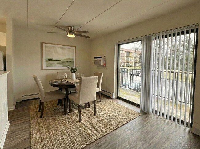 Photo - Towns Edge Apartments