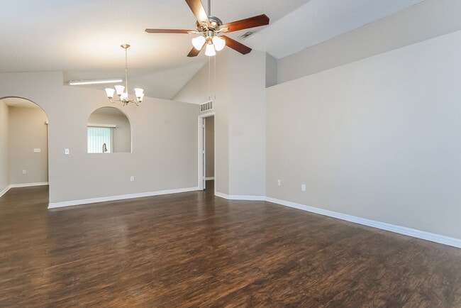 Photo - 2688 Whispering Trails Dr