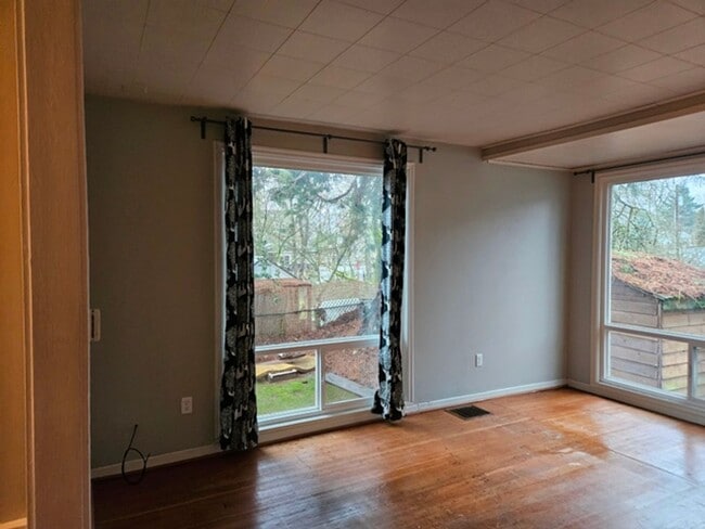 Photo - reie01* Unit 1932 1/2