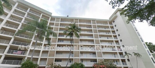 Building Photo - 3051 N Course Dr Unit 901