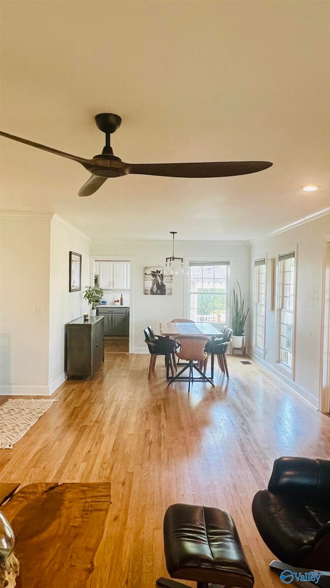 Photo - 1105 9th St SE