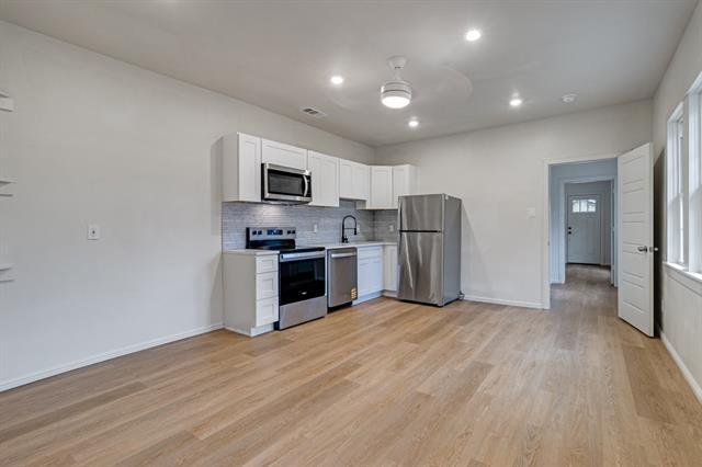 Photo - 3838 Peoria St