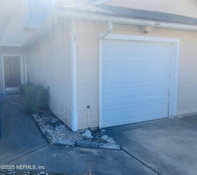 Photo - 7630 Leafy Forest Way