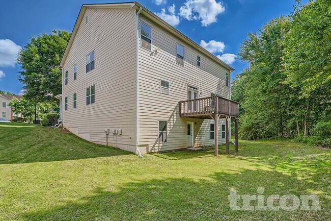 Photo - 3605 Long Lake Dr