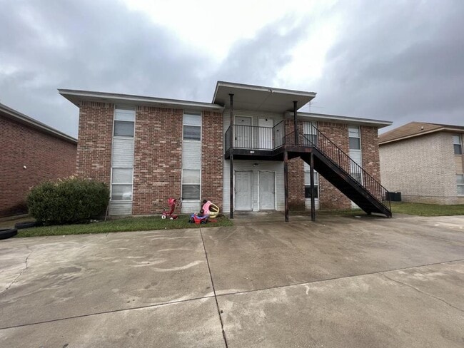 Photo - 5708 Greengate Dr