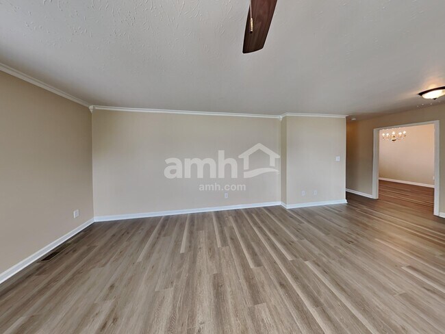 Photo - 2502 Euclid Dr