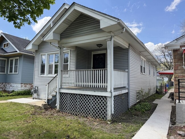 Photo - 10108 S State St