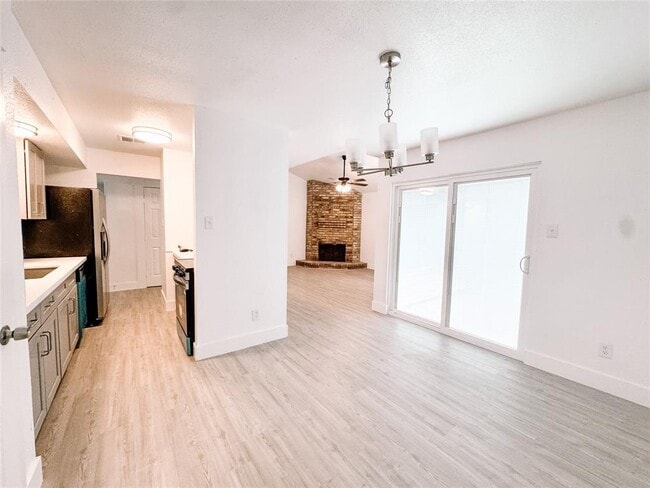 Photo - 12524 Pebblestone St Condo