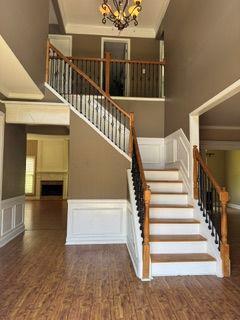 Photo - 1936 Abinger Way