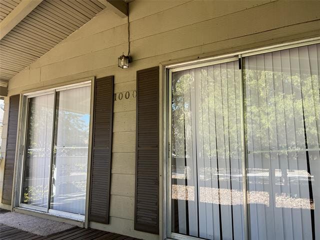 Photo - 1000 Holiday Dr