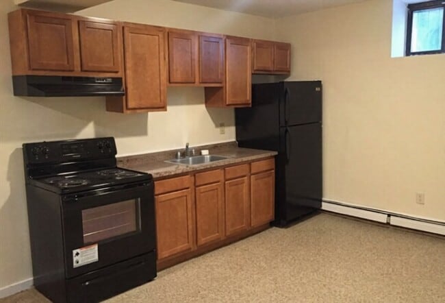 Building Photo - 9 Ruggles St Unit 5