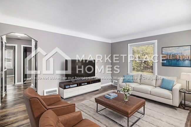 Photo - 16487 Edmore Dr