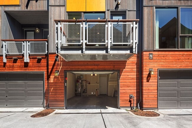 Photo - 3bd/3ba Seattle Townhome