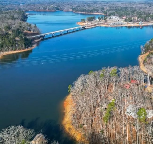 Photo - 3417 The Trail Rd