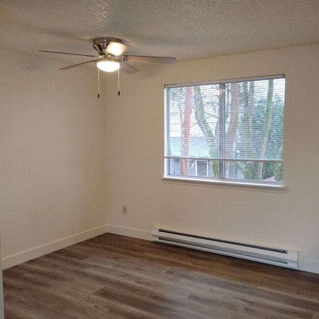 Photo - #257 ROSE PARK APTS