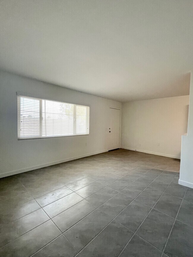 Photo - 2310 Webster St