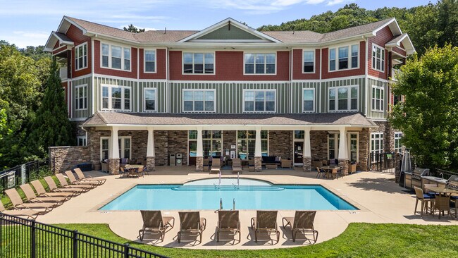 Photo - Retreat At Hunt Hill