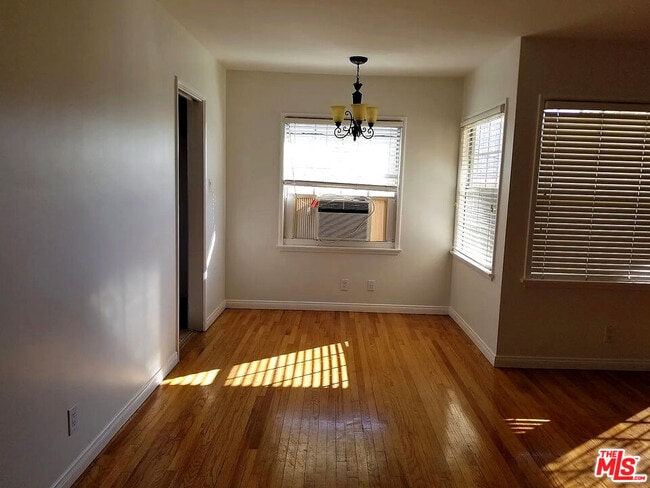5928 S La Tijera Blvd