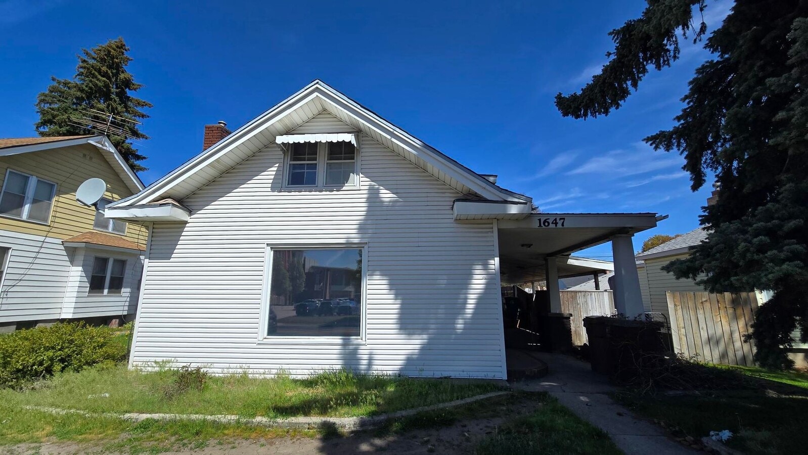 Lovely 3 bed 2 bath home in North Spokane - Lovely 3 bed 2 bath home in North Spokane