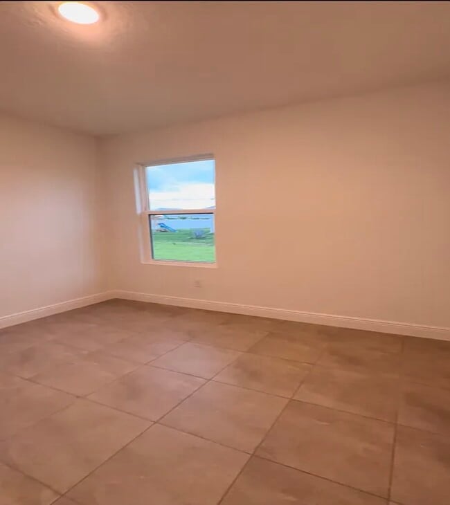 Photo - 4613 SW Junietta Ter Unit Junietta property