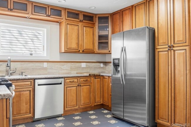 Photo - 51 Gifford Ave Unit 1