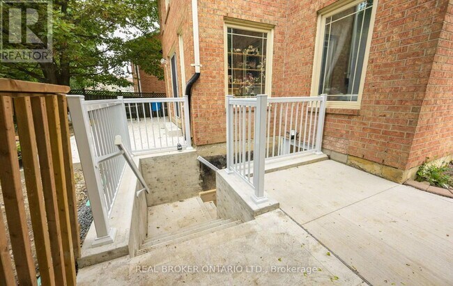 Photo - 20 Campkin St