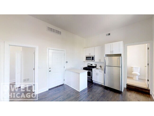 Building Photo - 2362 N Clybourn Ave Unit 2F Rental