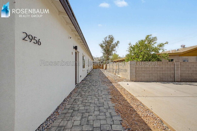 Photo - 2956 N Richey Blvd Unit 1