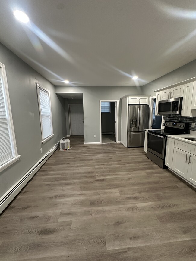 Photo - 406 Cahill St Unit 1