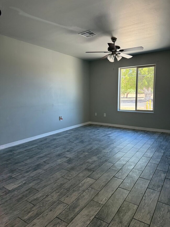 172 N 5th Ave Unit 1