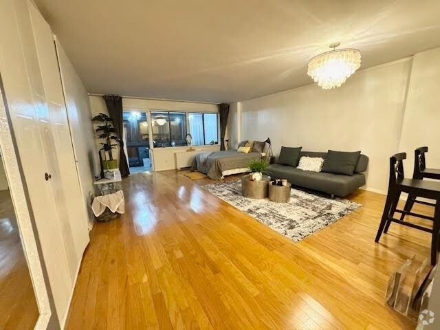 Building Photo - 1203 River Rd Unit 17M Rental