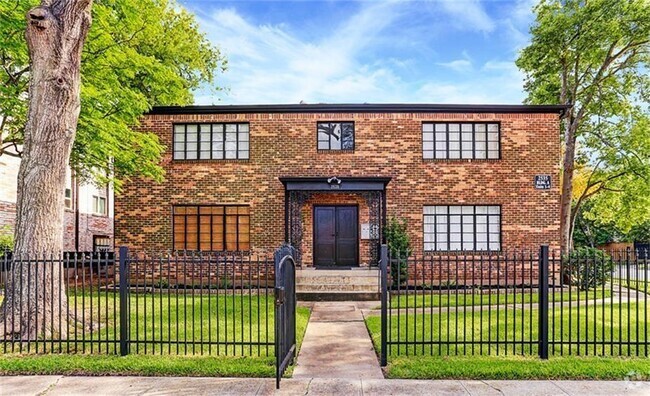 Building Photo - 2535 Shakespeare St Unit 1 Rental