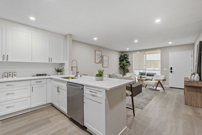 Tamarack Sands Apartment Homes