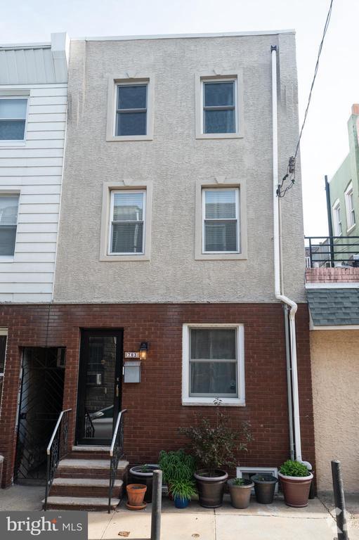 Building Photo - 703 Annin St Rental
