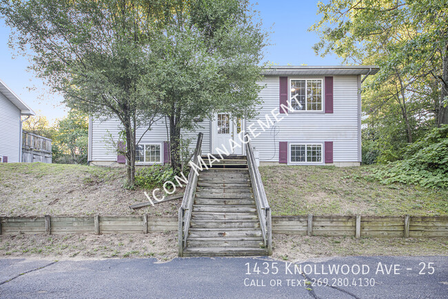 Building Photo - 1435 Knollwood Ave Rental