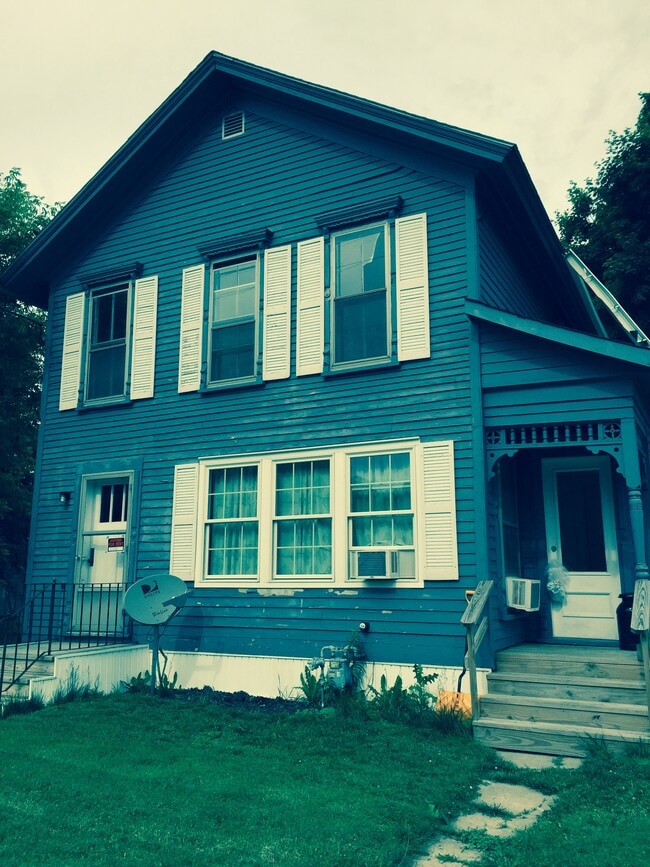 Photo - 10601 Alleghany Rd Unit 10601 rear