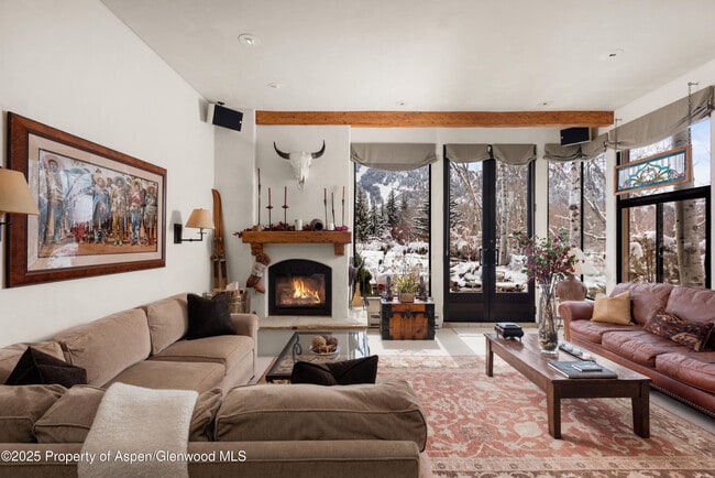 Photo - 155 Lone Pine Rd