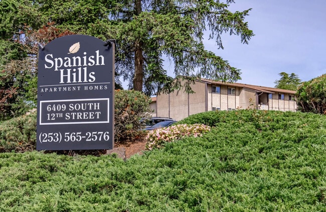 Building Photo - Spanish Hills Rental