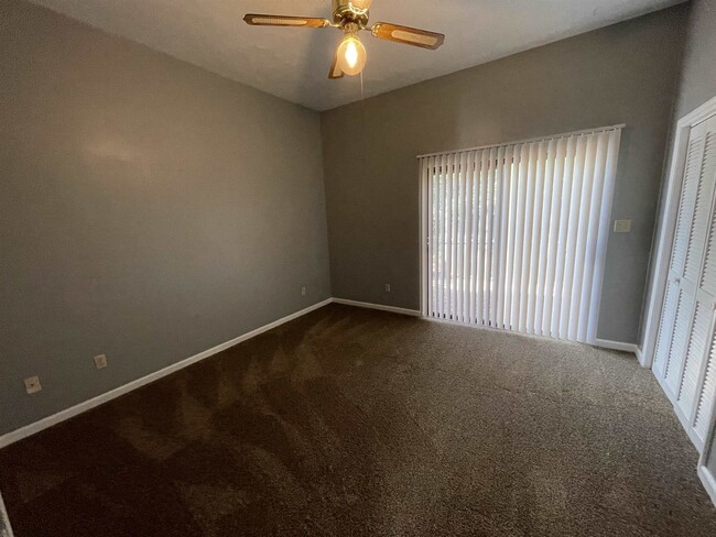 Photo - 2003 N Meridian Rd Townhome