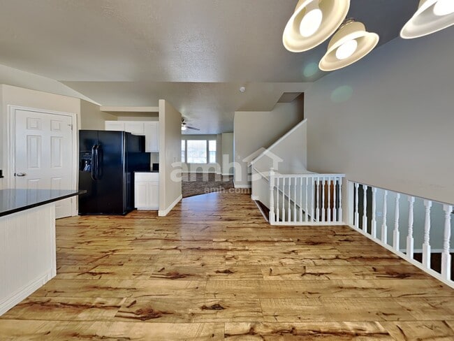 Photo - 2169 W 1520 N