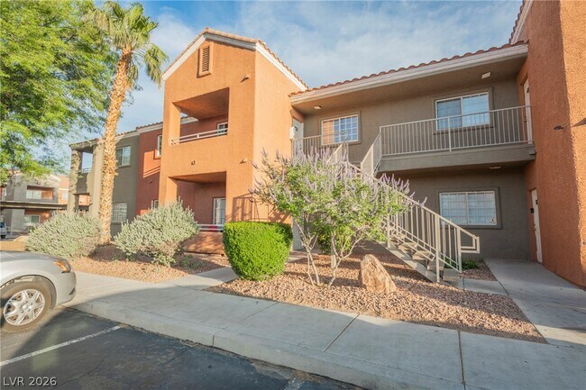 Photo - 4730 E Craig Rd Unit 2170