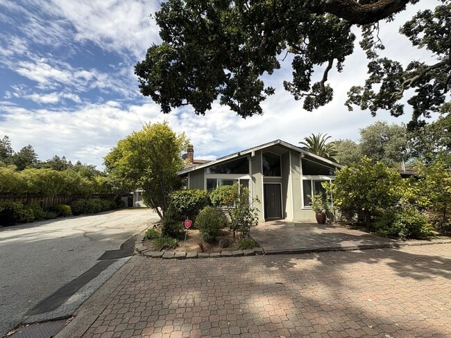 Building Photo - Exceptional Estate with Main Residence, Two ADUs & Office