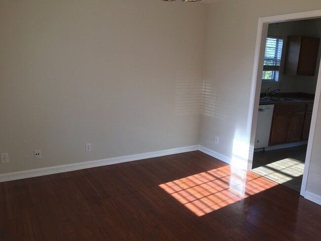 Photo - 4 Bedroom 2 bath home off Bell Rd Available !