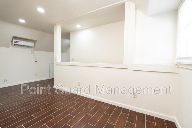 Photo - 169 S Belmont St Condo