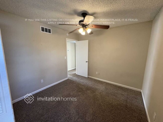 Photo - 6801 W Shangri La Rd