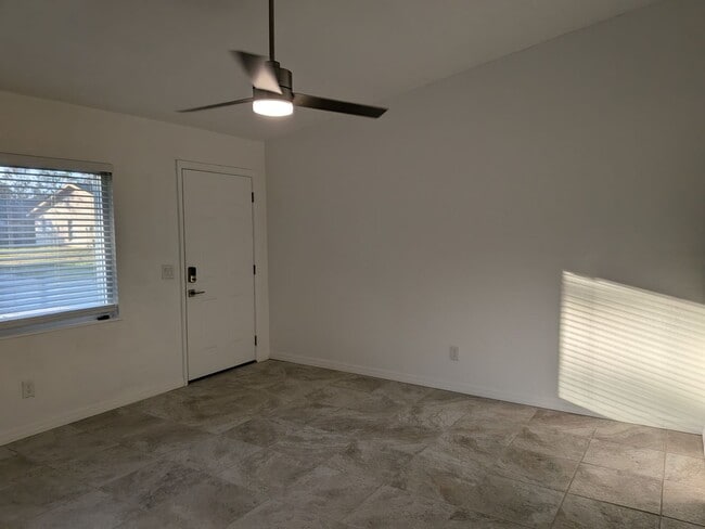 Photo - Updated 2/2 Duplex in Crystal River