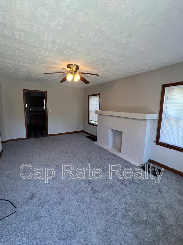 Photo - 924 E 18th Ave